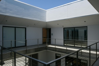 Enlarge photo 110
