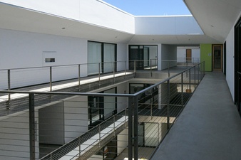 Enlarge photo 119