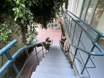 Enlarge photo 5