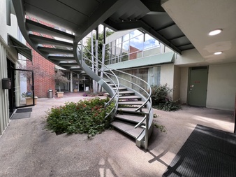 Enlarge photo 25