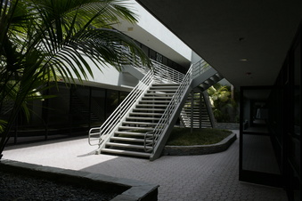 Enlarge photo 113