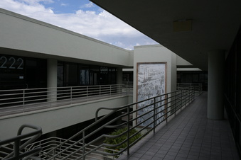 Enlarge photo 88