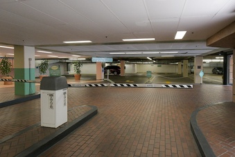 Enlarge photo 25
