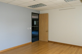 Enlarge photo 72