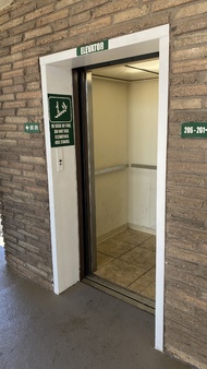 Enlarge photo 38