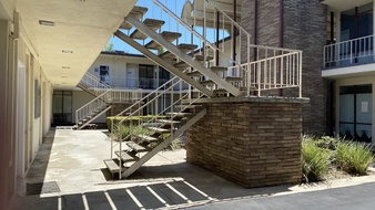 Enlarge photo 24