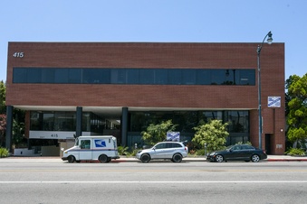 415 CRESCENT DRIVE