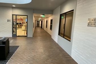 Enlarge photo 25