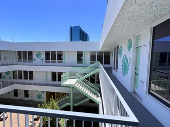 Enlarge photo 28