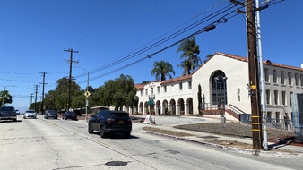 Enlarge photo 5