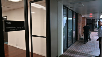 Enlarge photo 21