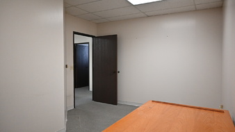 Enlarge photo 48