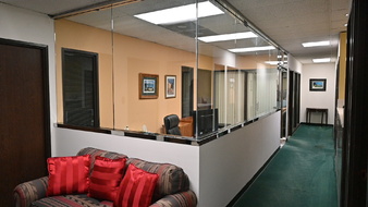 Enlarge photo 53