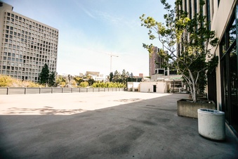Enlarge photo 56