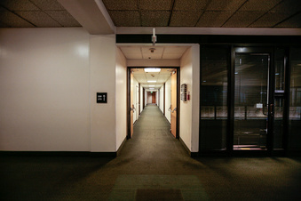 Enlarge photo 37