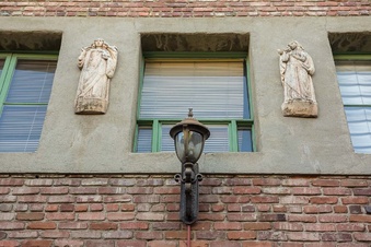 Enlarge photo 55