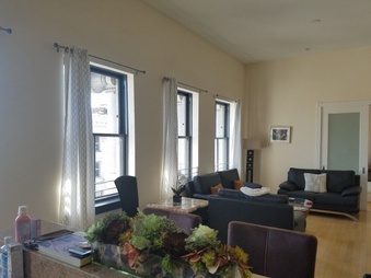 Enlarge photo 19