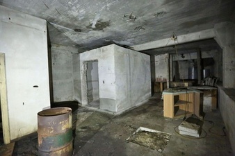 Enlarge photo 54
