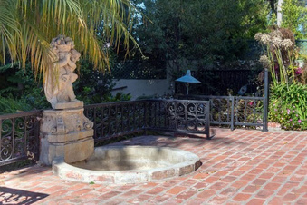 Enlarge photo 43