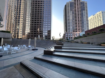 Enlarge photo 32