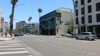Enlarge photo 2