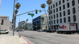 Enlarge photo 3