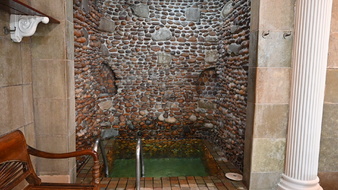 Enlarge photo 25