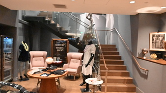 Enlarge photo 34