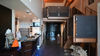 Enlarge photo 2