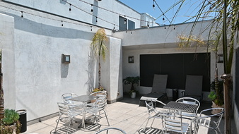 Enlarge photo 53