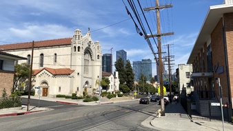 Enlarge photo 3