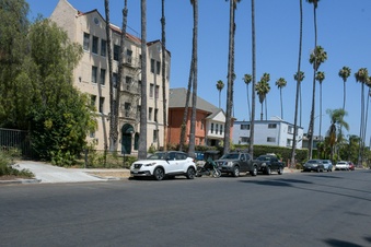 Enlarge photo 29