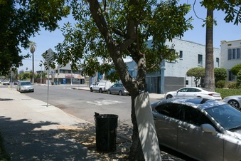 Enlarge photo 21