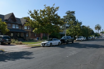 Enlarge photo 35