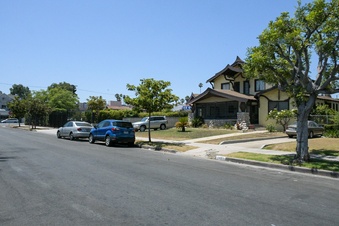 Enlarge photo 24