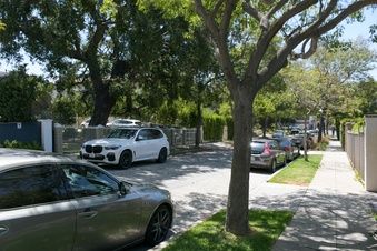 Enlarge photo 17