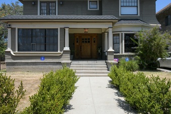 Enlarge photo 32