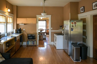 Enlarge photo 19