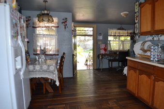 Enlarge photo 49