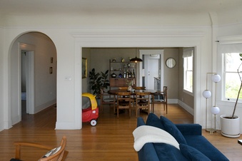 Enlarge photo 10