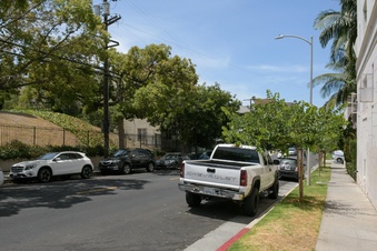 Enlarge photo 32