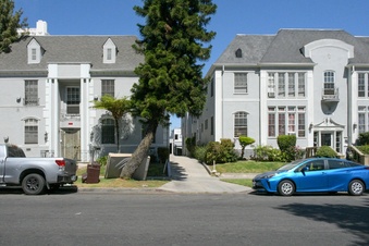 Enlarge photo 40