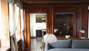 Enlarge photo 11