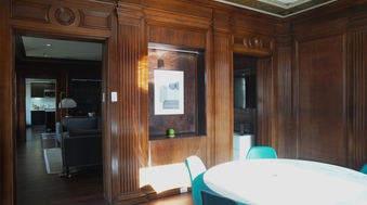 Enlarge photo 12