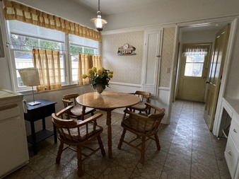 Enlarge photo 25
