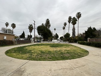 Enlarge photo 2