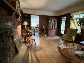 Enlarge photo 29