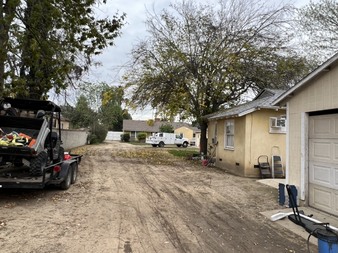 Enlarge photo 42