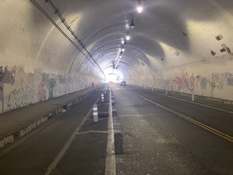 Enlarge photo 40