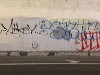 Enlarge photo 33